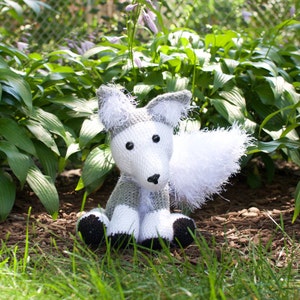 Crochet Wolf Stuffed Animal: Handmade Acrylic Yarn Plush