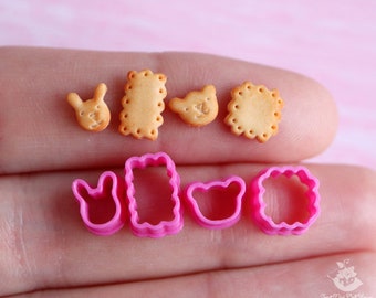 Miniature cutters for doll kitchen on a scale of 1 to 12, Miniature cookies (4 pieces)in hot pink color. PLA plastic.
