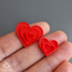 Miniature set of plates. PLA. 3D printing. Dollhouse accessories/Miniature kitchen for dolls.