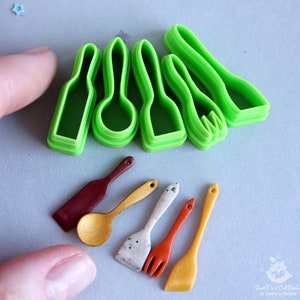 Ausstechform/Print to ORDER/Set Ausstechformen 5 Stück+Küchenzubehör+. Miniaturlebkuchen sind nicht im Preis inbegriffen