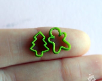 Miniature cutters for doll kitchen on a scale of 1 to 12, cutters Gingerbread Man and Christmas tree (2 pieces)(dark green color). PLA