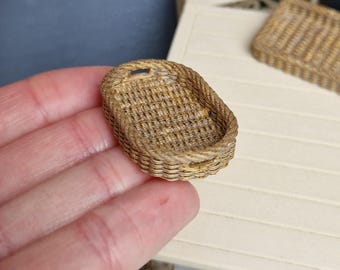 ミニチュアバスケット。PLA樹脂製。3Dプリント対応。ドールハウス用アクセサリー／人形用ミニチュアキッチン。