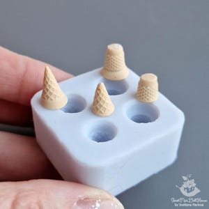 Silicone mold for polymer clay. Miniature ice cream waffle cones. The mold can be baked. Random colors molds