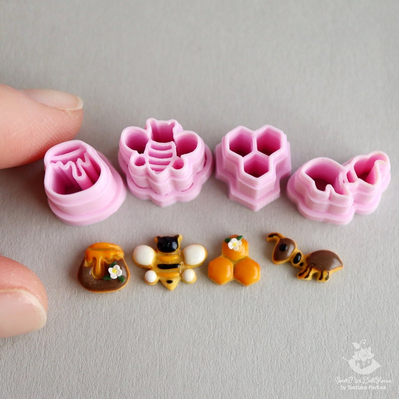 Custom cutter/Printed to ORDER/Set of 4 piecesSet Bee and Ant BA3 PLA plastic. Miniature gingerbread are not included zdjęcie 4