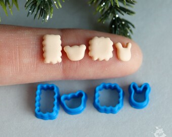 Miniature cutters for doll kitchen on a scale of 1 to 12, Miniature cookies (4 pieces)in blue color. PLA plastic.