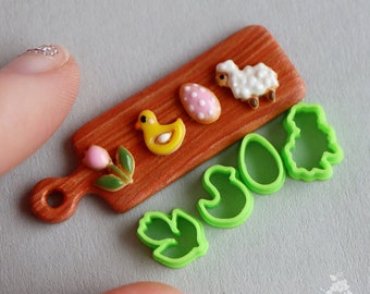 Miniature cutters for doll kitchen, Easter gingerbread (4 pieces) in light green color. PLA plastic. (ONLY CUTTERS)