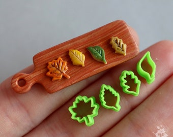 Miniature cutters for doll kitchen on a scale of 1 to 12, cutters leaves (4 pieces) in light green color. PLA plastic. (ONLY CUTTERS)