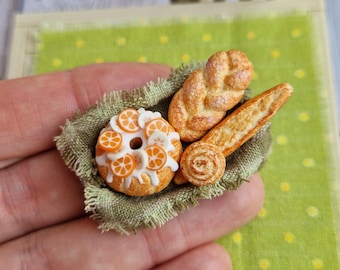 1:12 Miniature Citrus Orange Cake Basket, Dollhouse Bakery Bread, Air Dry Clay Food