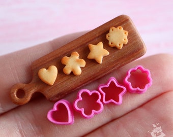 Miniature cutters for doll kitchen on a scale of 1 to 12, Miniature cookies (4 pieces)in hot pink color. PLA plastic.