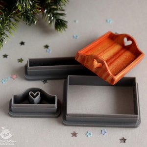 Custom cutter/Printed to ORDER/Cutter "Kitchen tray heart". Option 2. PLA plastic. Miniature board are not included in the price of cutters.