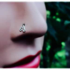 Little Wave Nose Ring, nose stud in silver, gold and rose gold, available in 24, 22, 20  and 18 gauge wire