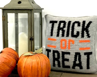 Halloween Crochet Pattern Pillow Crochet Trick Or Treat DIY Fall Farmhouse Home Decor Modern Crochet Halloween Autumn Cushion Intarsia