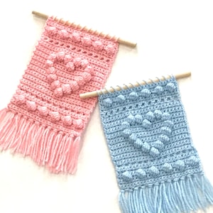 Crochet Heart Pattern Mini Wall Hanging Bobble Wall Hanging Valentine Crochet Bridal Favour Crochet Banner DIY Home Baby Shower Bobble