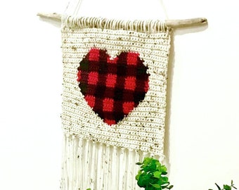 Heart Crochet Pattern Wall Hanging Heart Valentine Crochet Banner Crochet DIY Decoration Farmhouse Home Decor Nursery Buffalo Plaid Pattern
