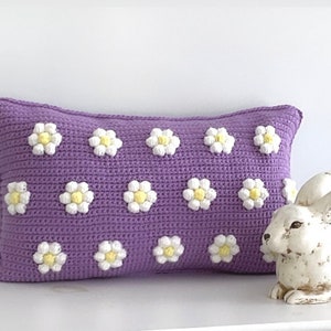 Häkelanleitung Kissen Daisy Retro dänisch Pastell Boho DIY Dekor Häkelkissen Muster Modern Intarsia Groovy Gänseblümchen Bommel