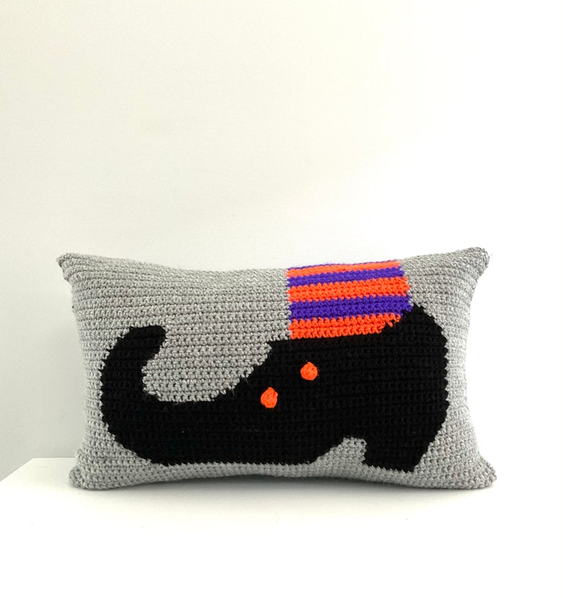 Fall Crochet Pillow Pattern Crochet Pillow Halloween Witch Hocus Pocus DIY Farmhouse Home Decor Crochet Cushion Pattern Intarsia Bobble image 5