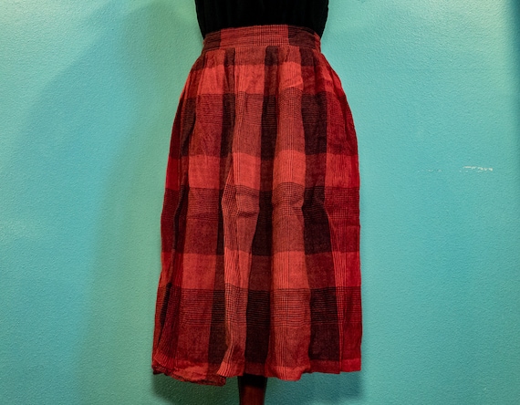 Vintage Red Plaid Mid-Length Skirt with Pockets b… - image 1