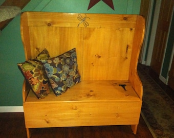 Reclaimed Pine Storage Bench