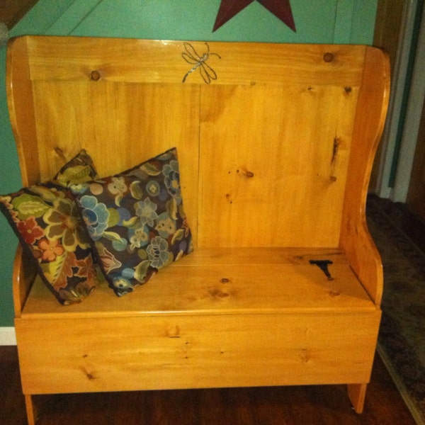 Reclaimed Pine Storage Bench