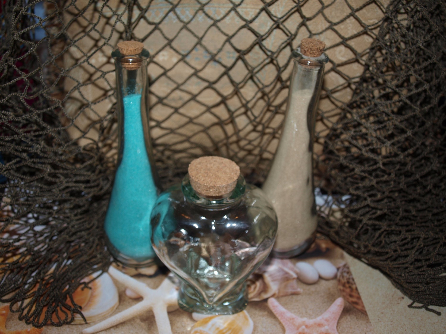 Wonderjune 3-Piece Unity Sand Wedding Ceremony Set With Shadow Box & Glass Holders (White Frame, Blue & Pink Sand)