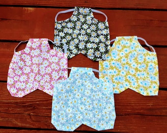 4-pack Daisies prints Chicken jackets/ Chicken saddles/ Hen apron/ Standard size