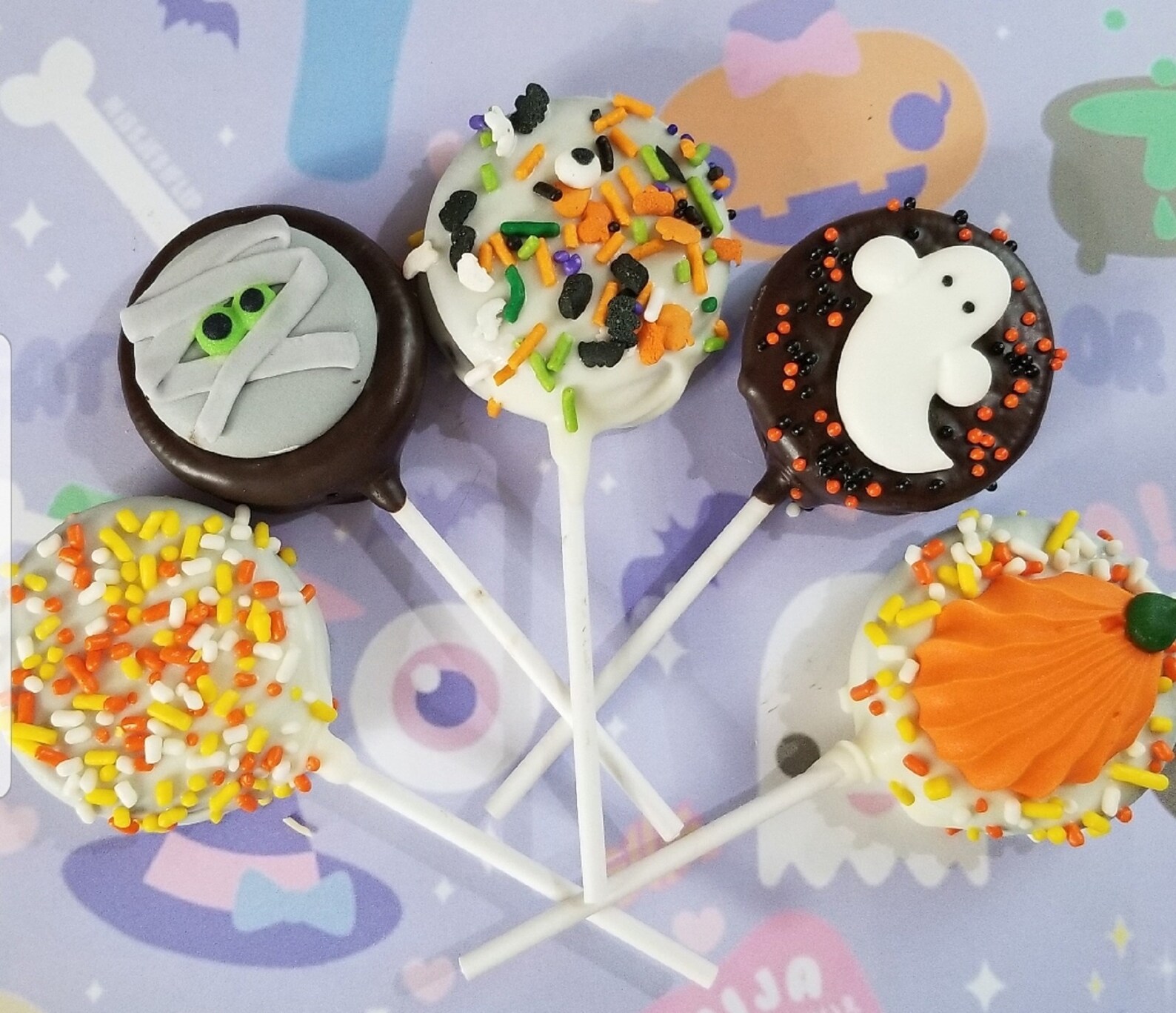 Halloween Oreo Cookie Pops Halloween Oreo Cookie Pops