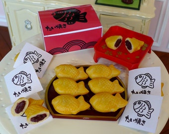 Miniature Taiyaki Japanese Fish-shaped cake with packaging for Dolls & Dollhouse 1:6 Scale. Handmade by Nadia Michaux