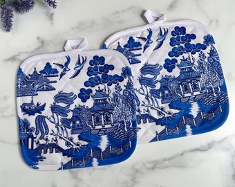 Blue Willow Pot Holders - Blue and White Chinoiserie Kitchen Decor - Set of 2