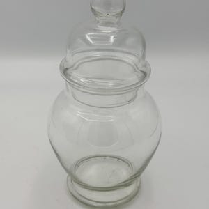 Vintage Clear Glass Apothecary Jar with Lid Candy Jar