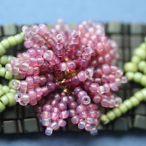 Seed bead pattern, Tutorial, Seed bead flower, Water Lilies Bracelet pattern, beaded bracelet