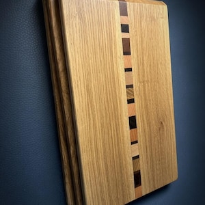 Handmade Oak Breakfast Board with Decorative Inlay – Solid Wood Cutting Board – Perfect Kitchen Gift, Unique Home Decor