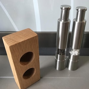 Spice mills I Salt and pepper shakers including wooden stand I ready for shipment within 24 hrs. Salt and pepper grinder immagine 4