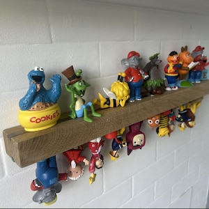Magnetic Oak Tonie Shelf – Toniebox Shelf – Accessory – Kids’ Room Wall Mount – Tonie Figures Storage