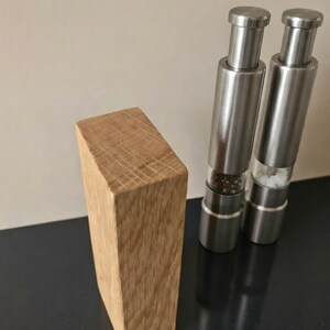 Spice mills I Salt and pepper shakers including wooden stand I ready for shipment within 24 hrs. Salt and pepper grinder immagine 8