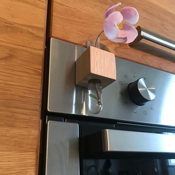 Refrigerator maget - flower vase - wood