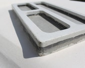 Concrete tray with 3 compartments (39x21x3cm)