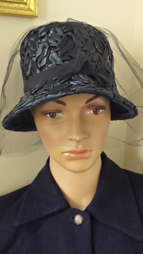 Vintage Navy Blue bucket hat/ raffia hat with vei… - image 5