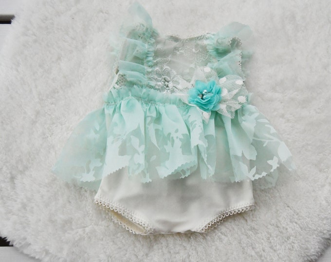 Newborn Photo Props Newborn Romper with Ruffles Spring Baby Girl Outfit Newborn Dress Ruffled Romper photography prop