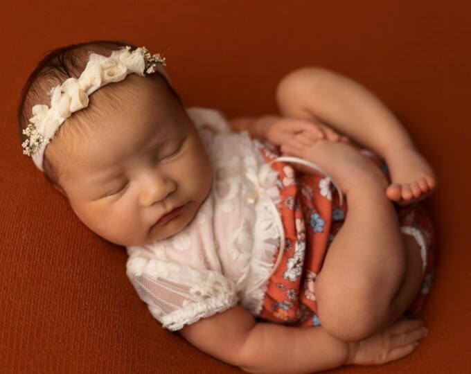 Floral romper and pillow for newborn girl Autumn newborn girl romper Newborn posing pillow Baby girl outfit photo prop