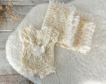 Newborn lace outfit Newborn photo prop set Baby girl romper Lace photo layer Posing pillow for photography