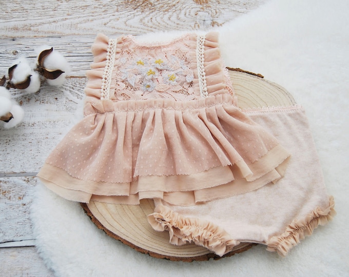 Sitter Girl Outfit for Photo Shoots Baby Outfit Photography Sitter Dress and Panties Sitter Props Photography Baby Photo Outfit