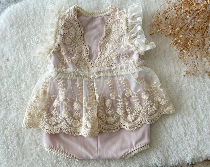 Sitter Outfit Baby Girl Dress Blush Pink Lace Dress Sitter Photo Prop First Anniversary Dress Baby Photo Outfit Photography Prop Milestone