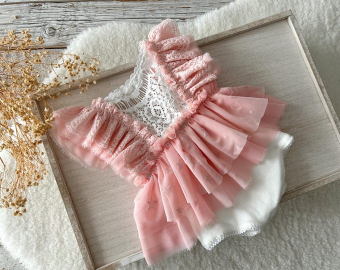 Newborn Photo Prop Romper Baby Girl Pink Lace Newborn Photo Outfit Ruffled Romper Newborn Baby Outfit Photography Prop Dress Newborn Gift