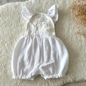 White SITTER Romper Photography Baby Girl Cake Smash Outfit Sitter Photo Outfit Ruffled Romper Baby Milestone Outfit Photo Prop Sitter prop