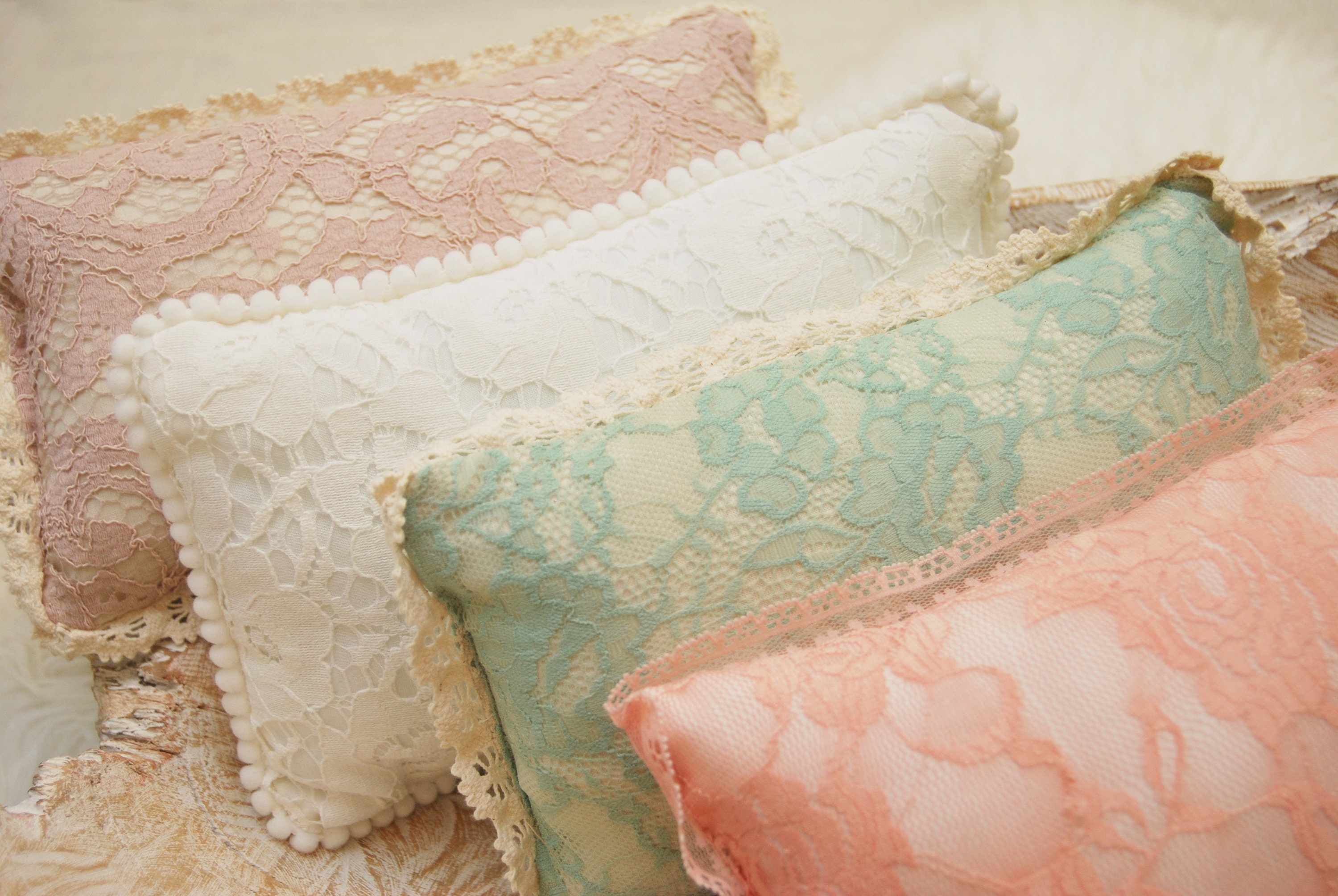 Newborn photo prop, newborn pillow, posing pillow for newborn photography