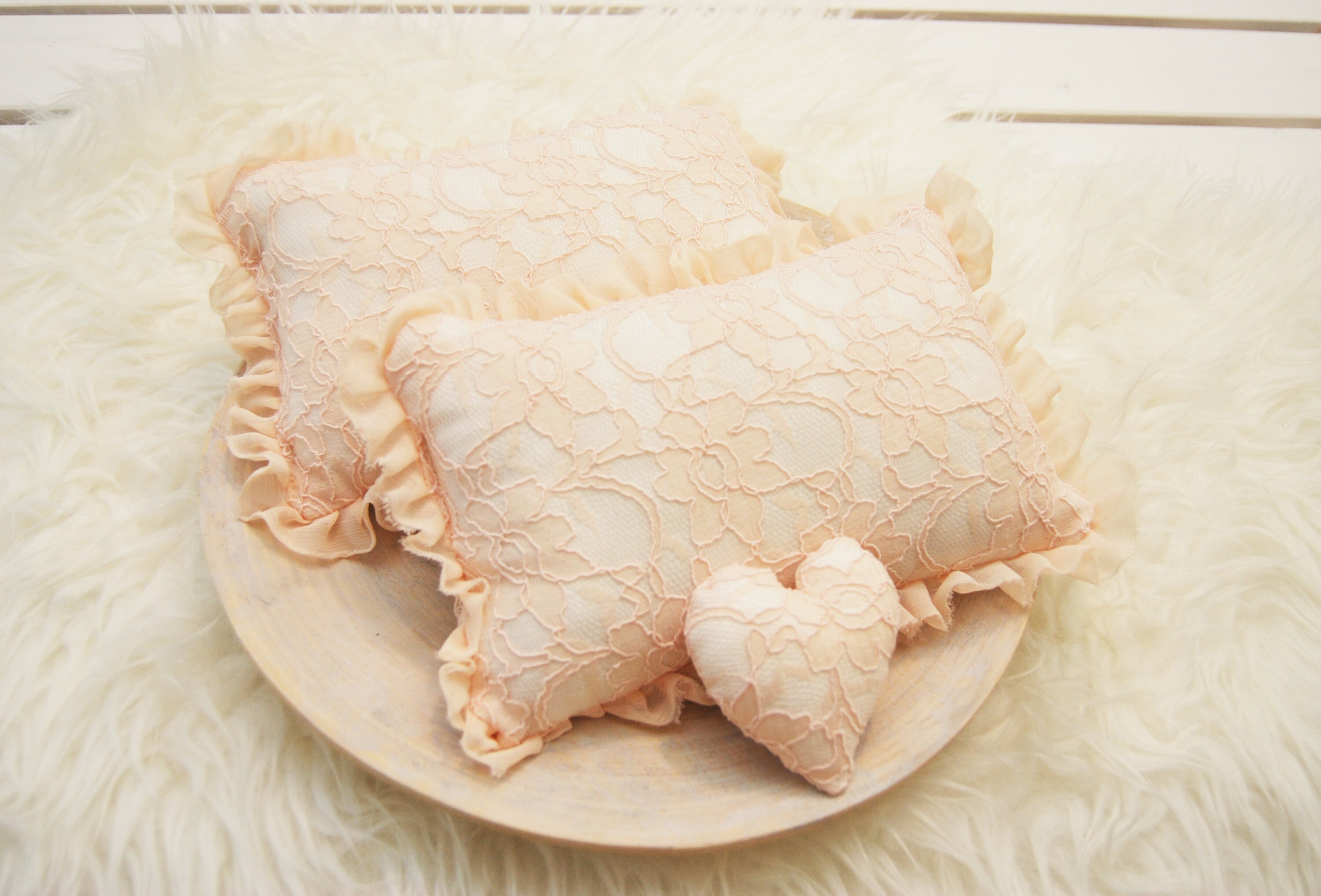 Newborn pillow photo props, lace ruffle pillow for newborn photography