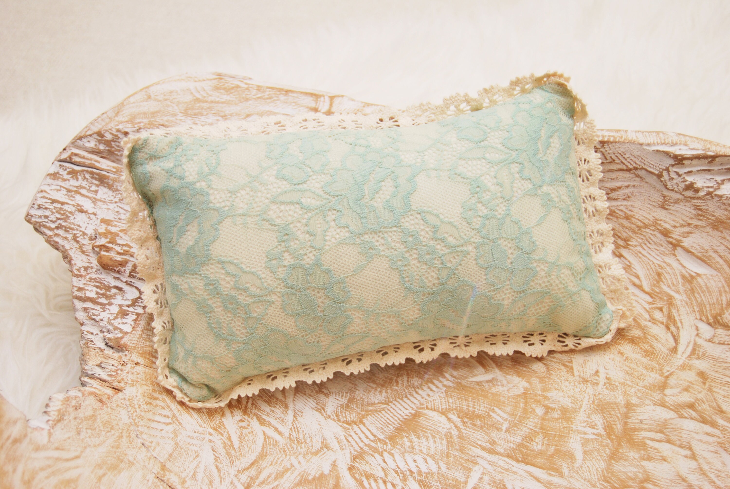 Newborn photo prop, newborn pillow, posing pillow for newborn photography