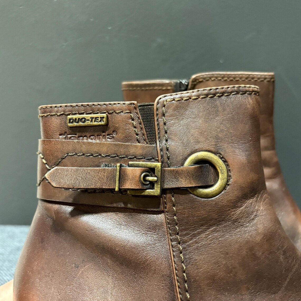 Vintage Tamaris Brown Leather Ankle Boots, Block Heel Buckle, Duo-Tex Weather Resistant (EU 40), foto 2 di 5