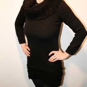 wool Vintage women black sweater dress sleeved with collar size L EU made in Italy
