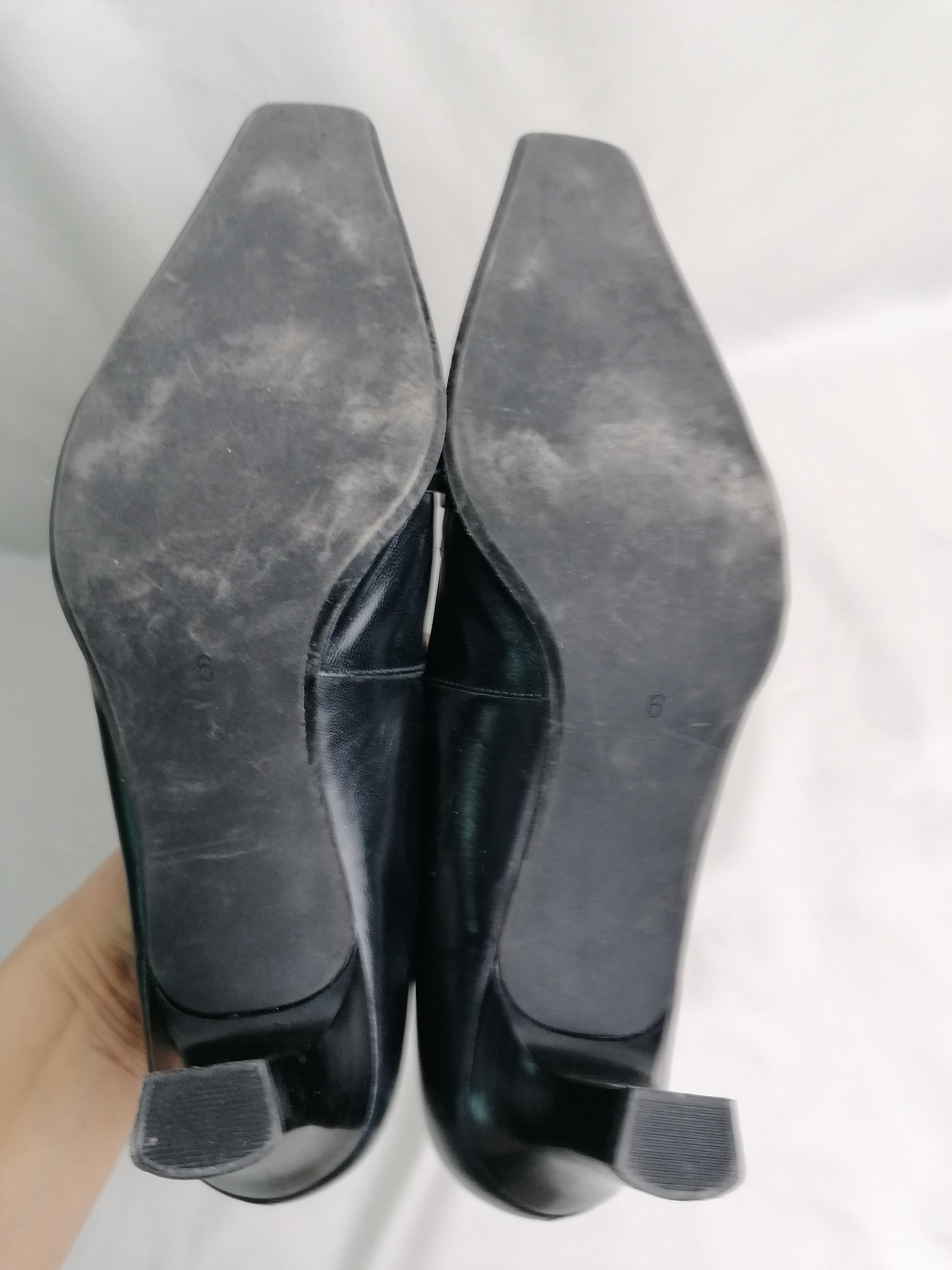Leather slip on pumps shop